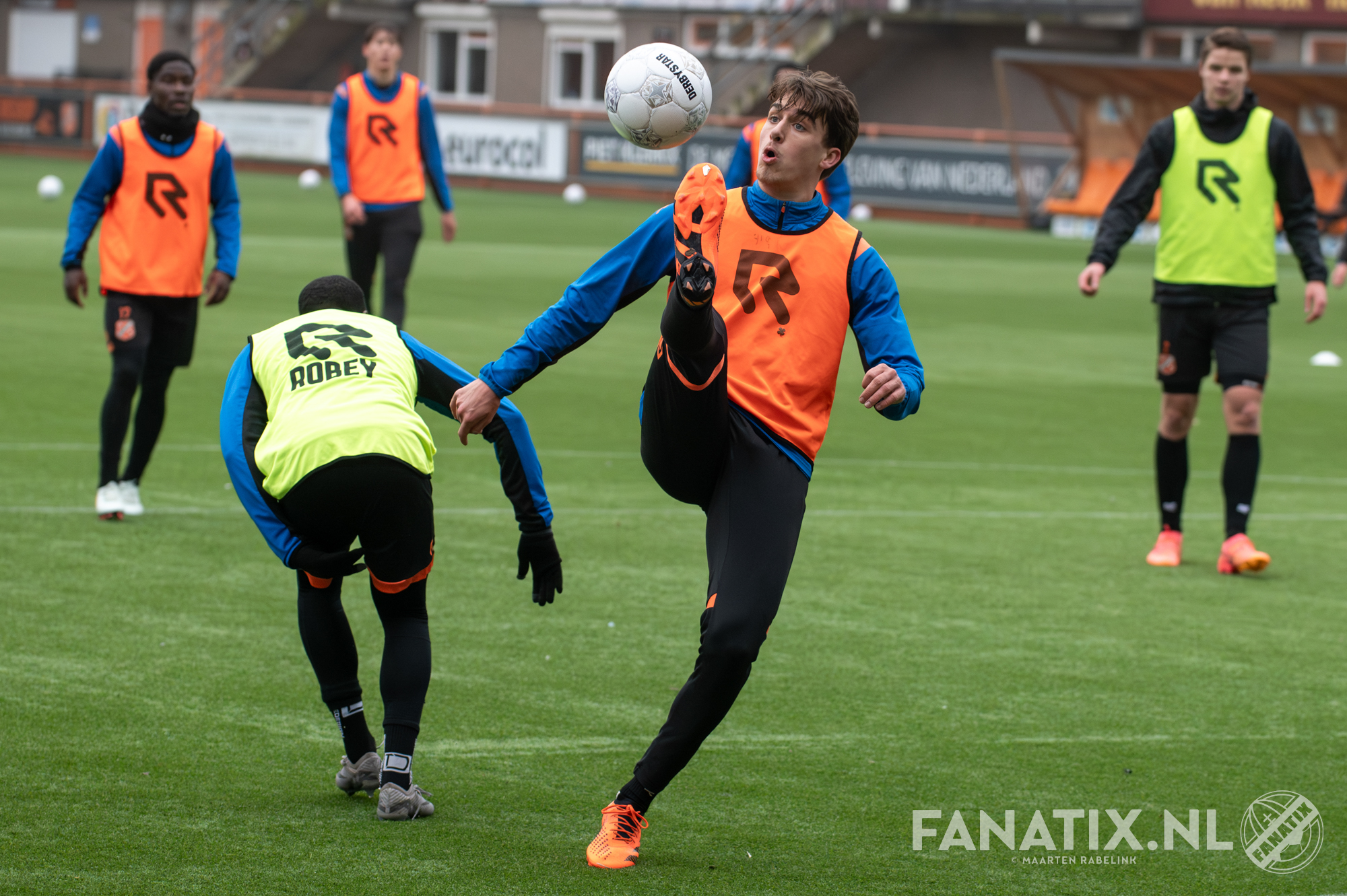 Training FC Volendam in het Kras Stadion